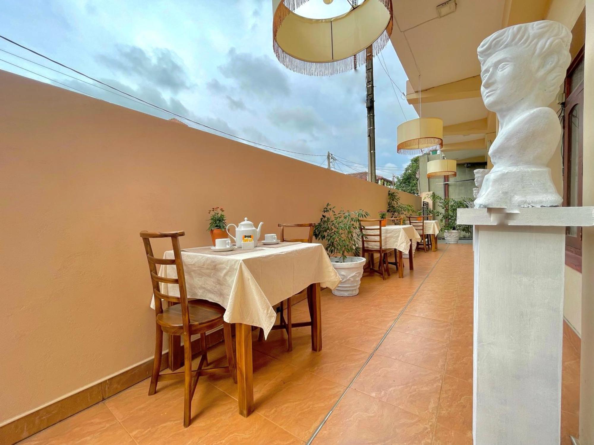 Rivinson Hotel Negombo Ngoại thất bức ảnh