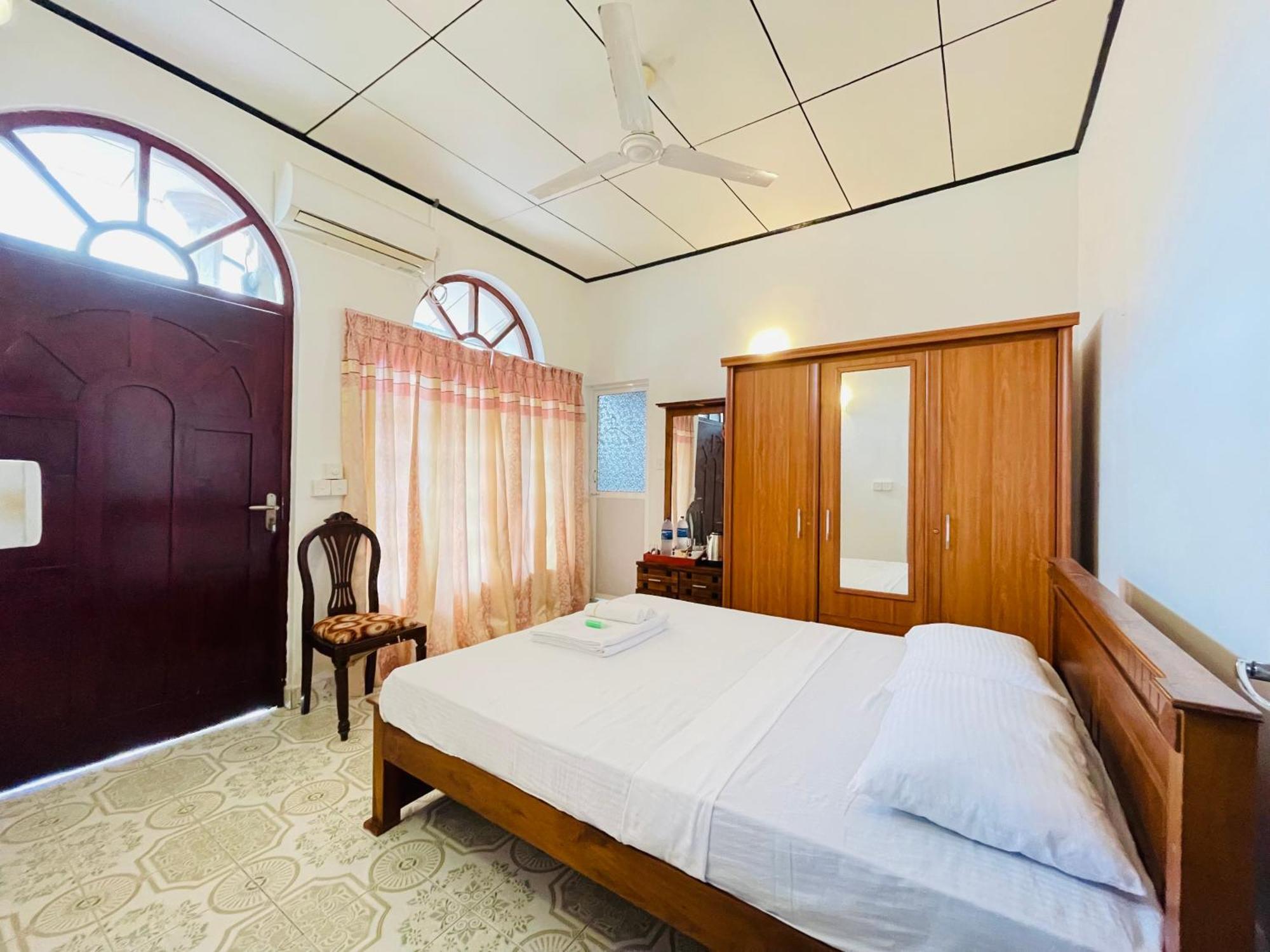 Rivinson Hotel Negombo Ngoại thất bức ảnh